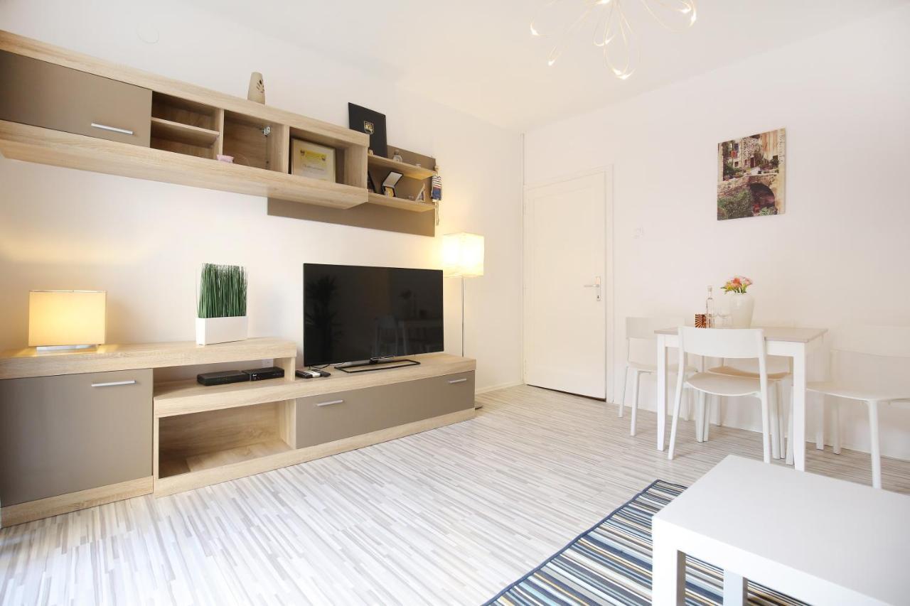 The Flat - Old Town - Center Apartment ซาดาร์ ภายนอก รูปภาพ